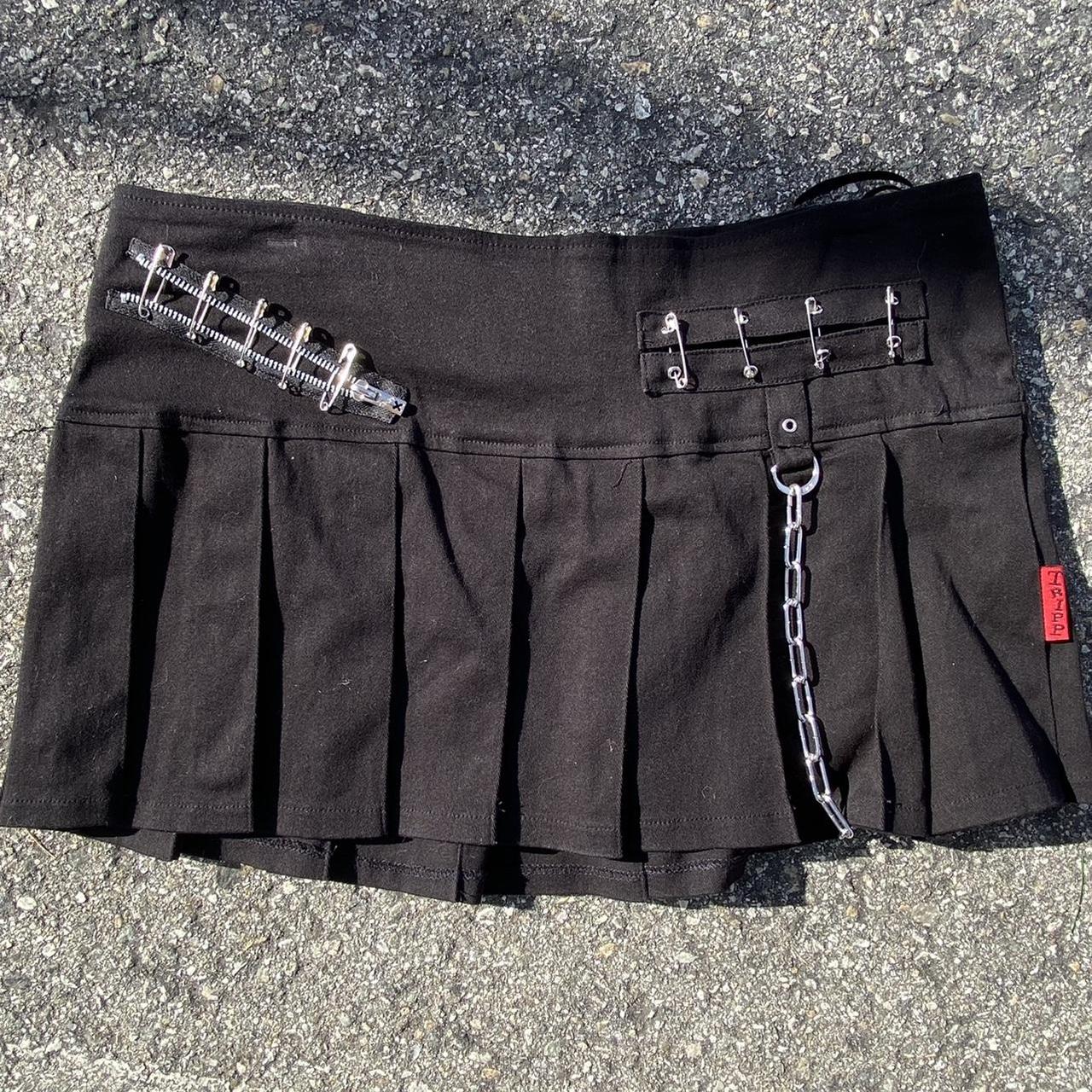 Tripp nyc chain/safety pin pleated mini skirt 🖤... - Depop