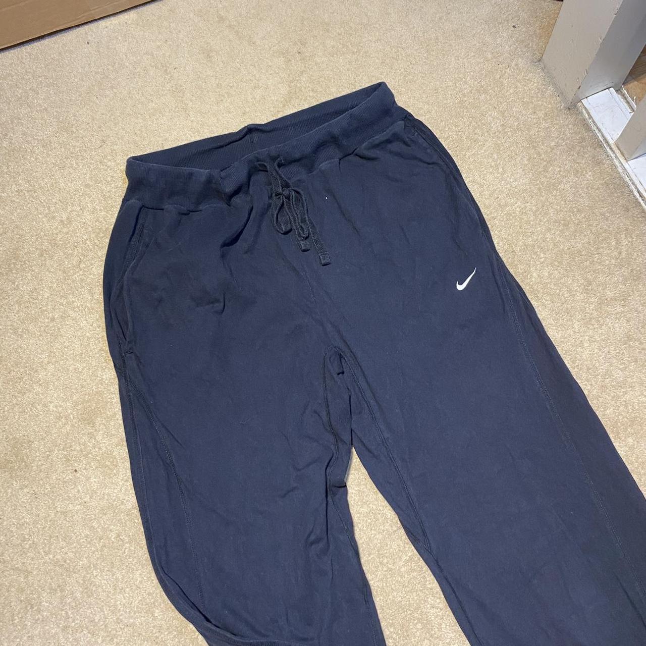 Nike Men's Black and White Joggers-tracksuits | Depop