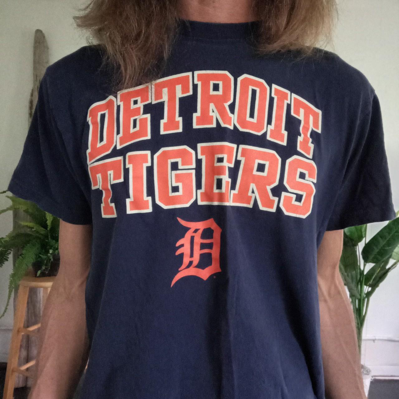 Y2K Detroit Tigers baseball shirt, great condition - Depop