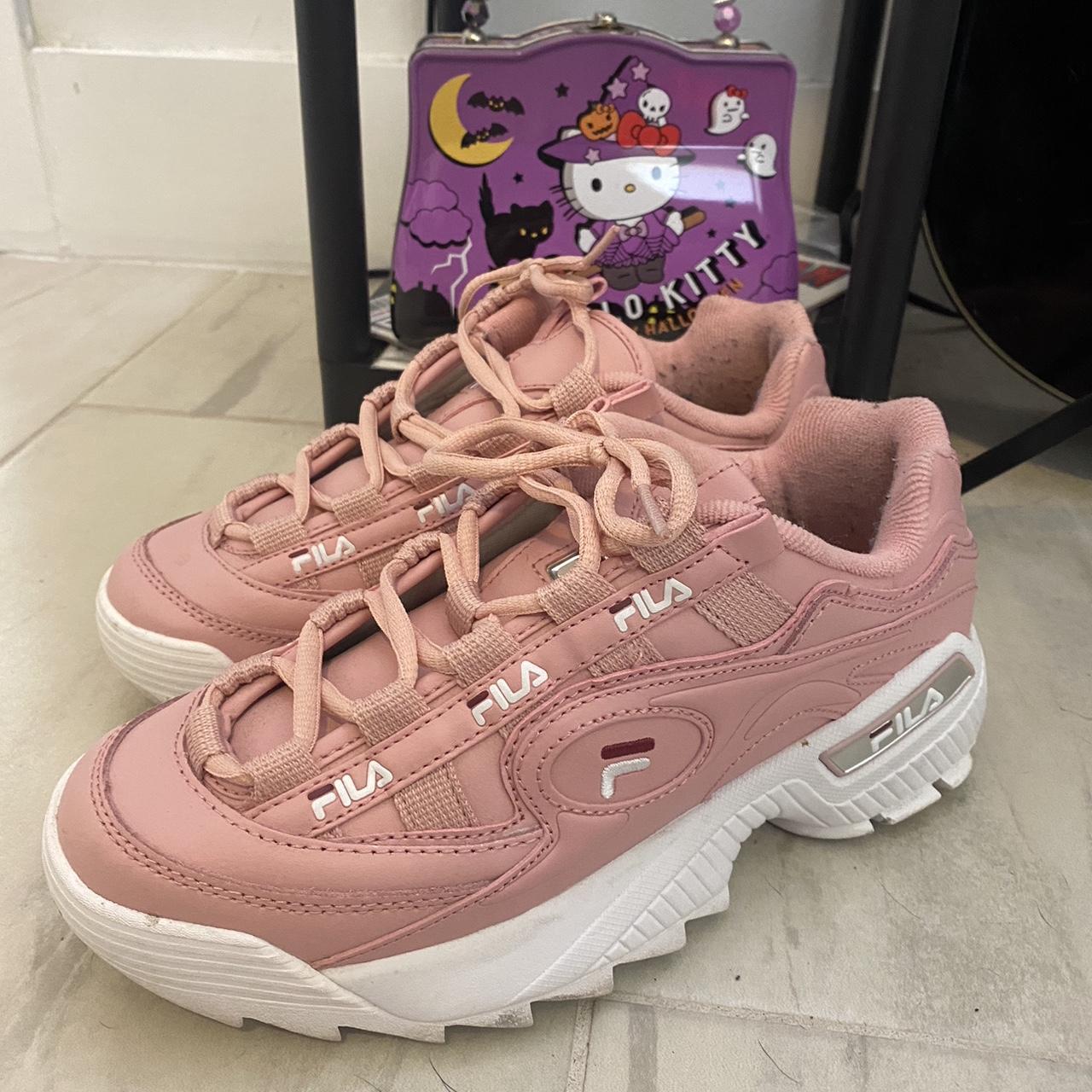 Fila Women's Pink Trainers | Depop