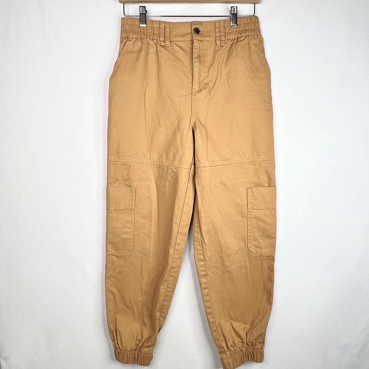 Forever 21 tan cargo style jogger pants with elastic