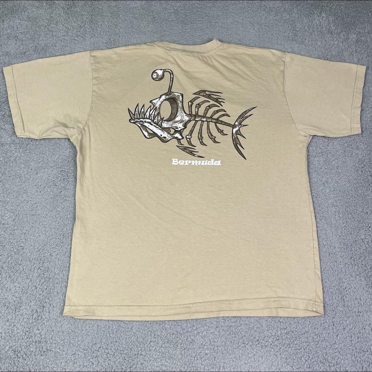 Vintage y2k Bermuda fish skeleton T-shirt Size... - Depop