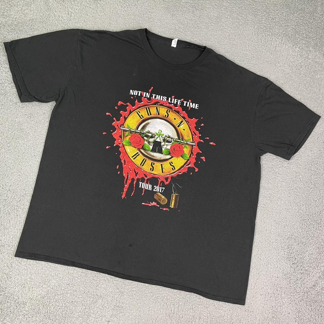 Guns N’ Roses 2017 concert band T-shirt Size XL.... - Depop