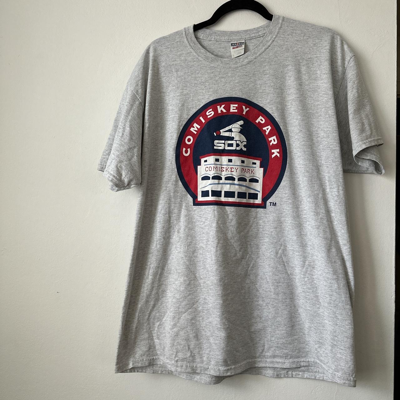 Vintage Comiskey park White Sox t-shirt. Jerzees - Depop