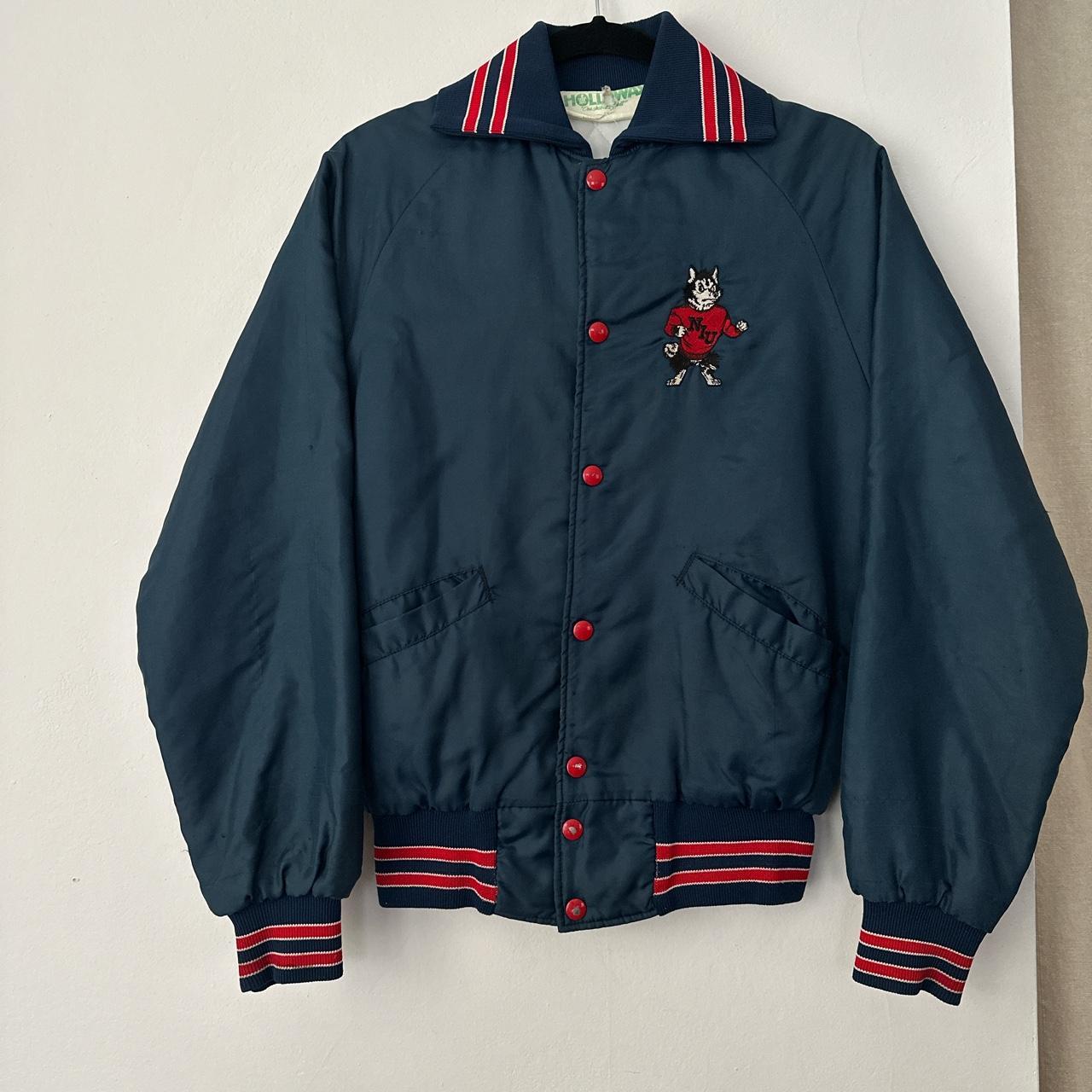 Vintage Holloway Northern Illinois... - Depop