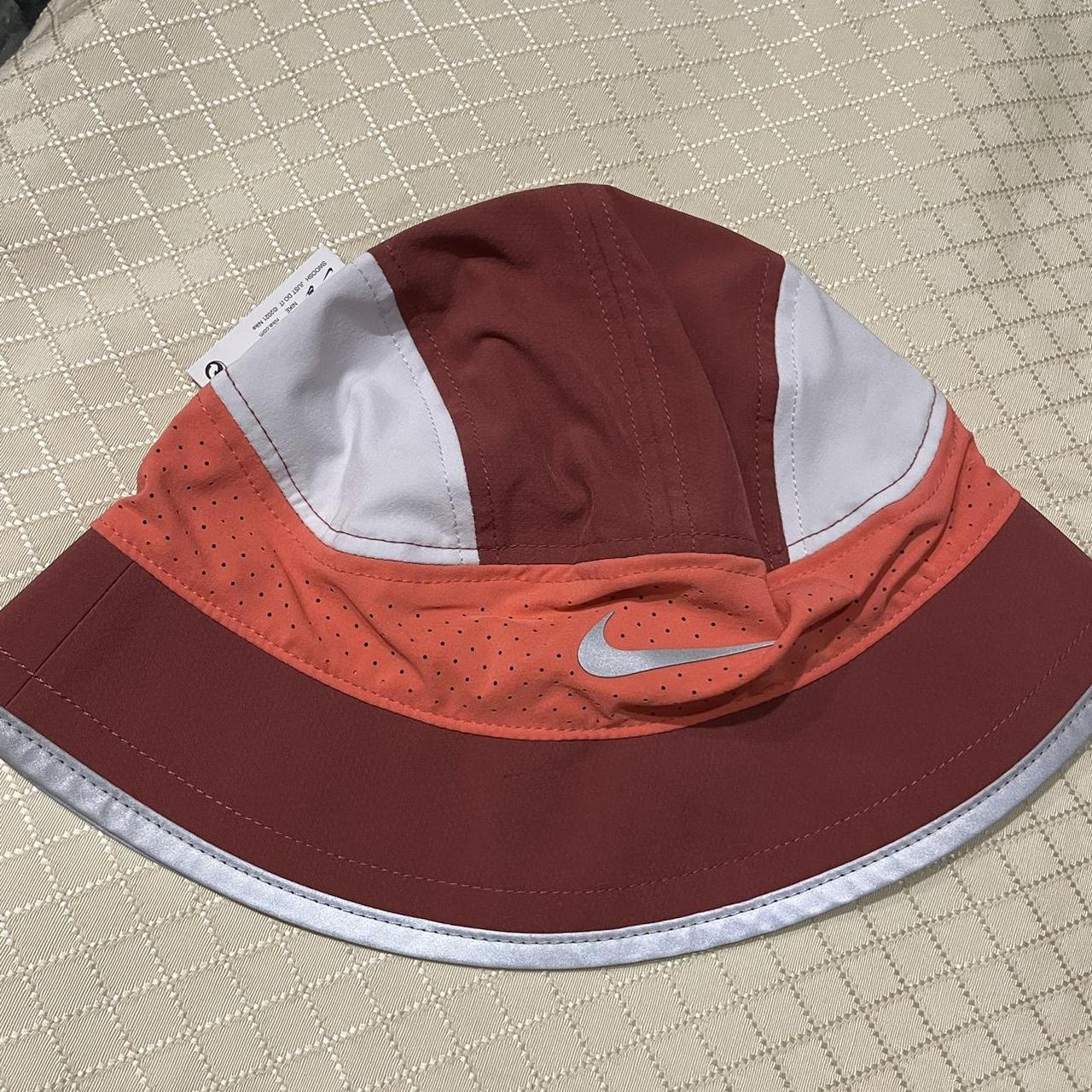 Nike bucket-hat - Depop