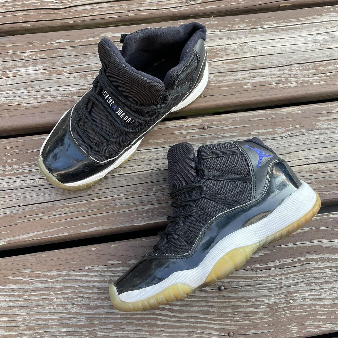 Jordan 11 space jam womens hotsell