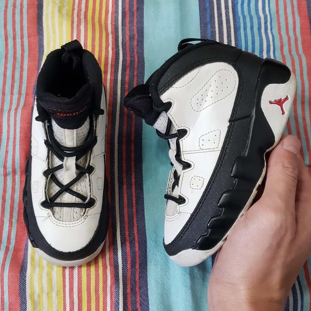 Retro 9 best sale for toddlers