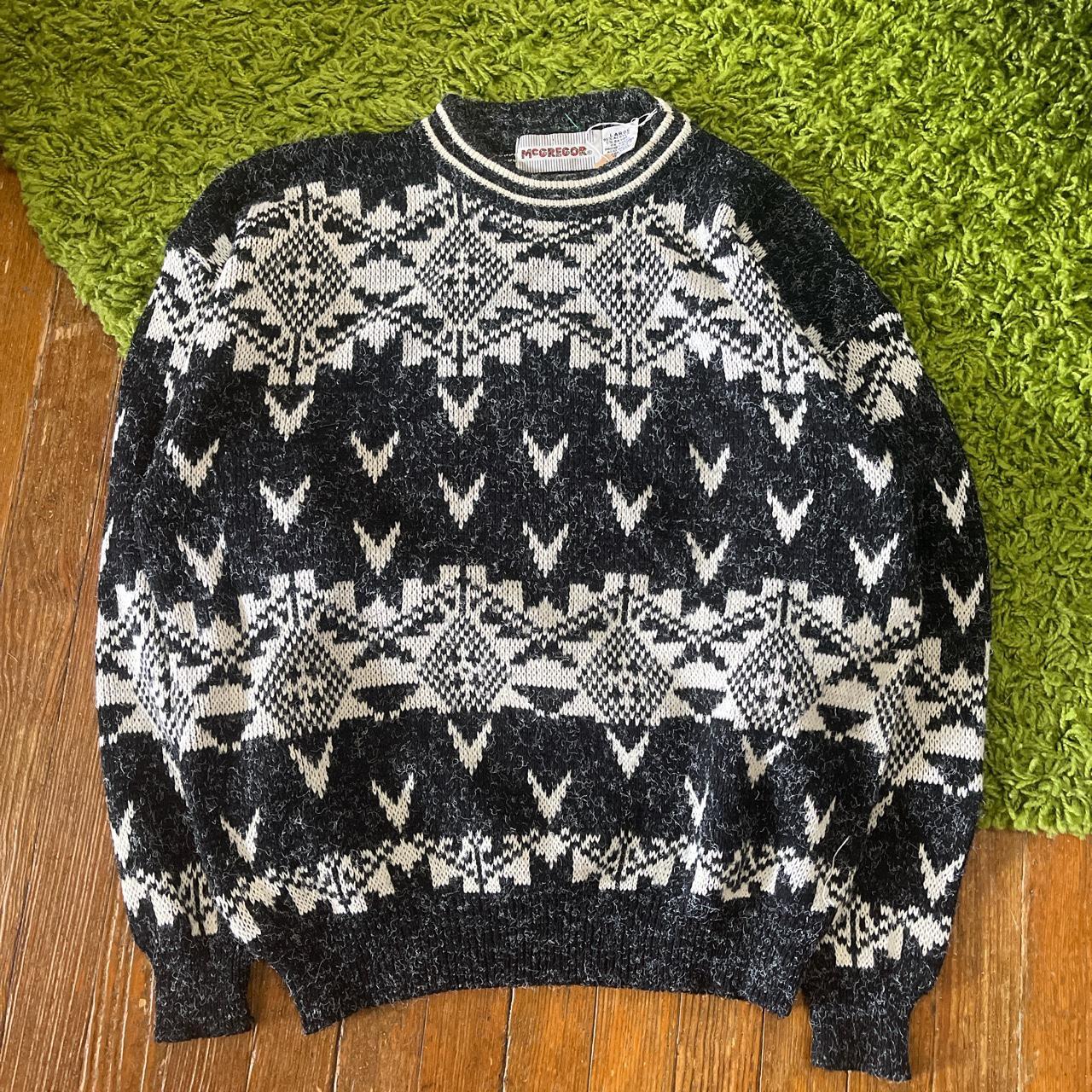 Vintage sweater // 90s Black & off white sweater.... - Depop