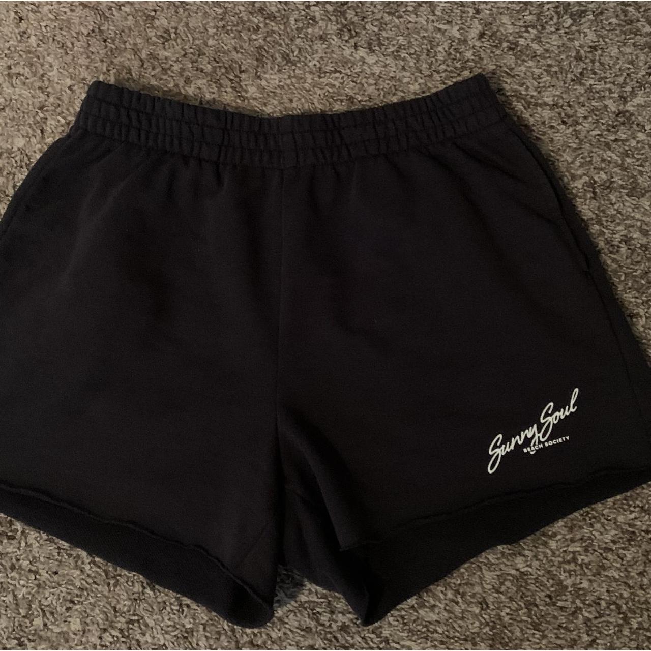 H&M black sweat shorts #H&M #cozy #loungewear Depop - Main Image