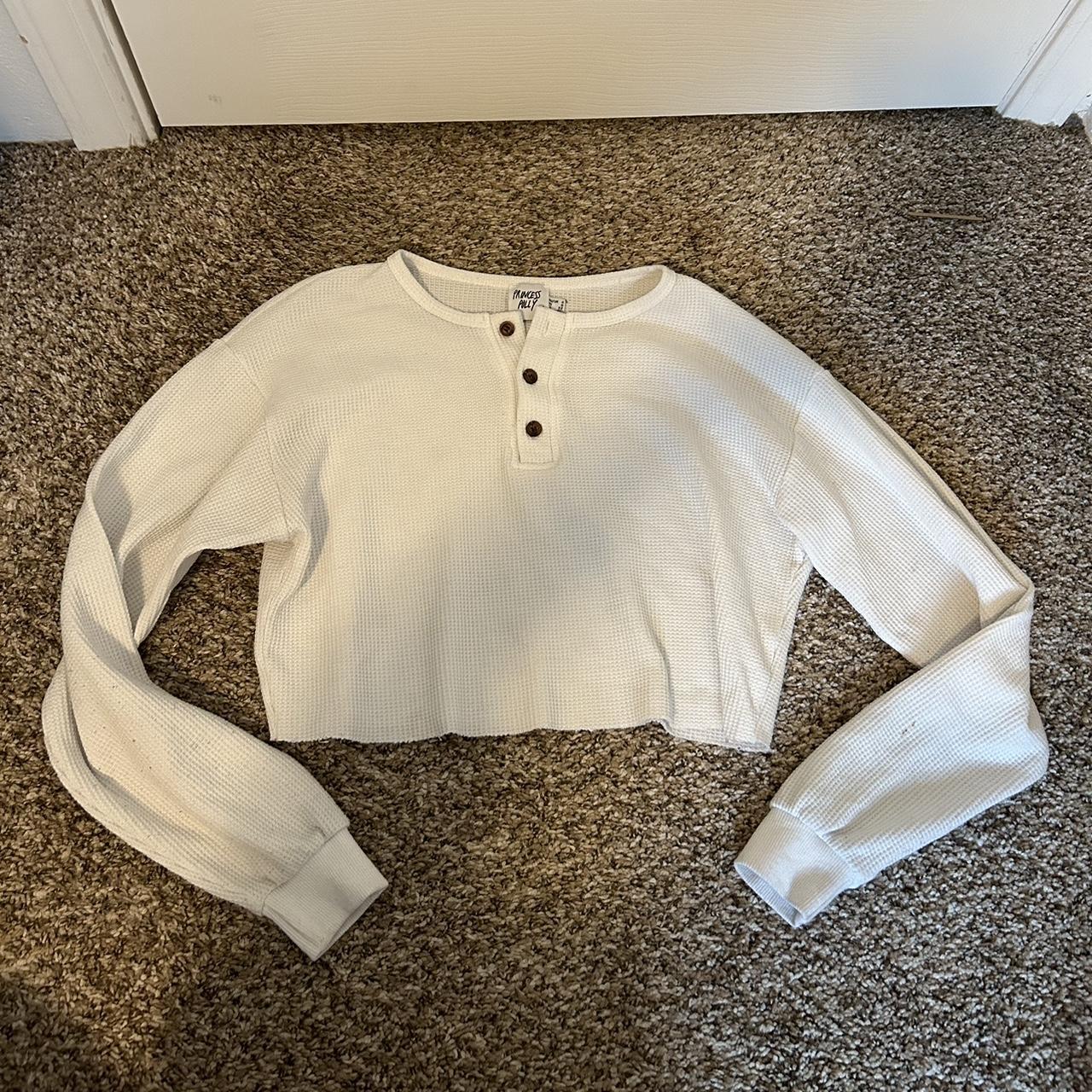 Long sleeve - Depop