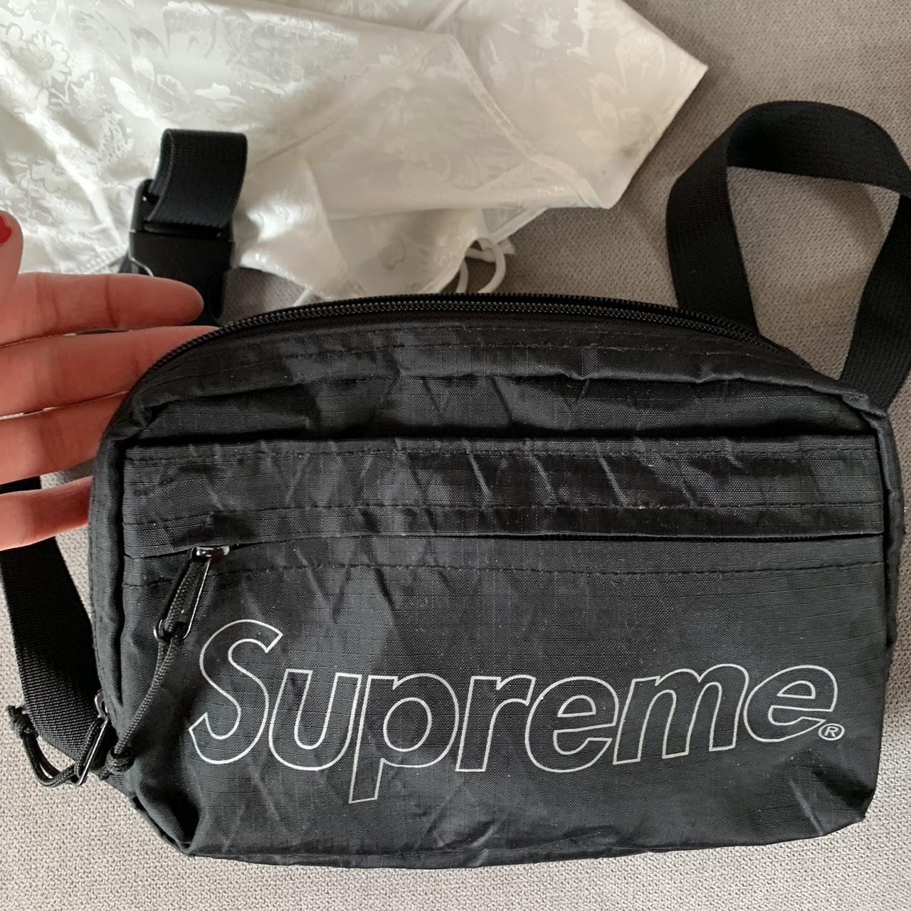 Supreme Men's Bag | Depop