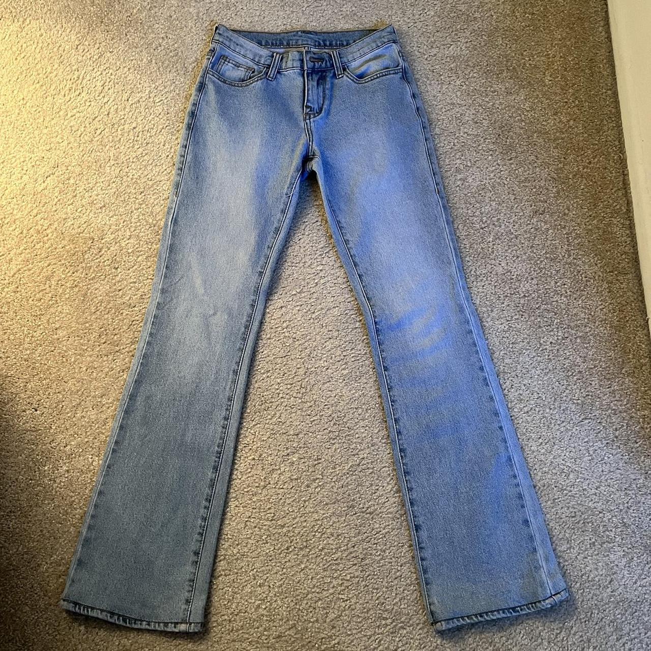 Brandy melville sophie light wash jeans Low-rise,... - Depop