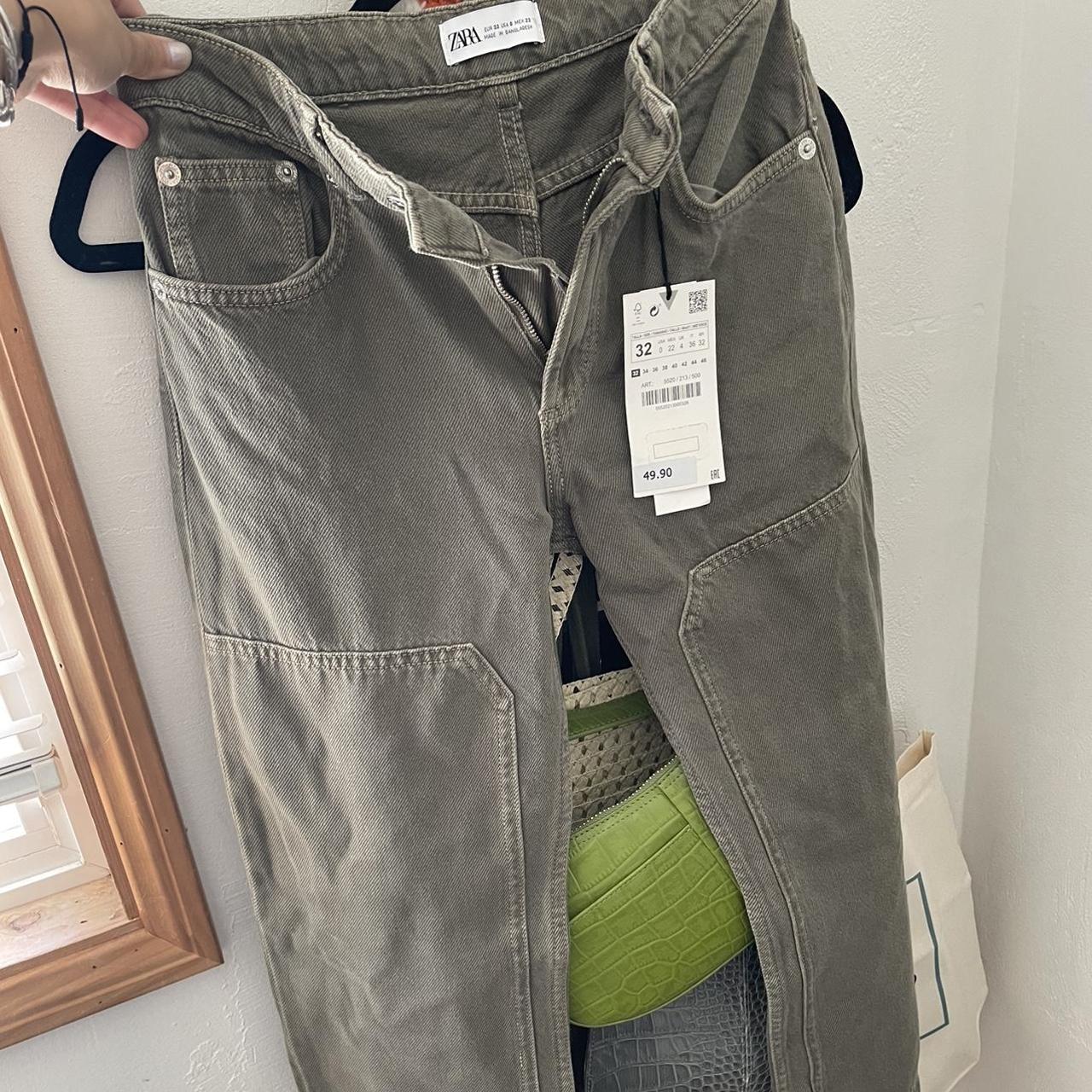 Zara Women's White and Cream Jeans Depop