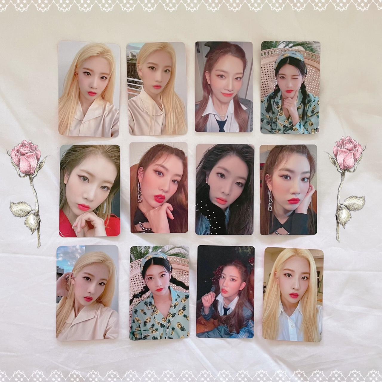 Kim Lip sold Photocard