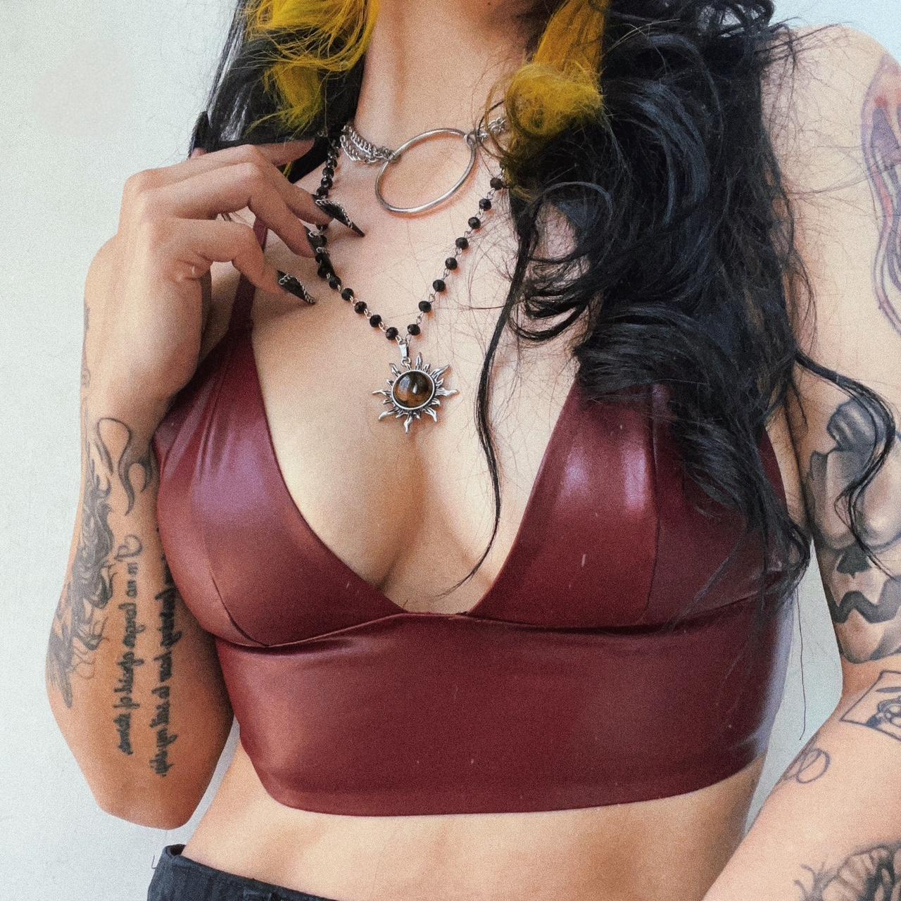 item listed by shoplacebabeblvd