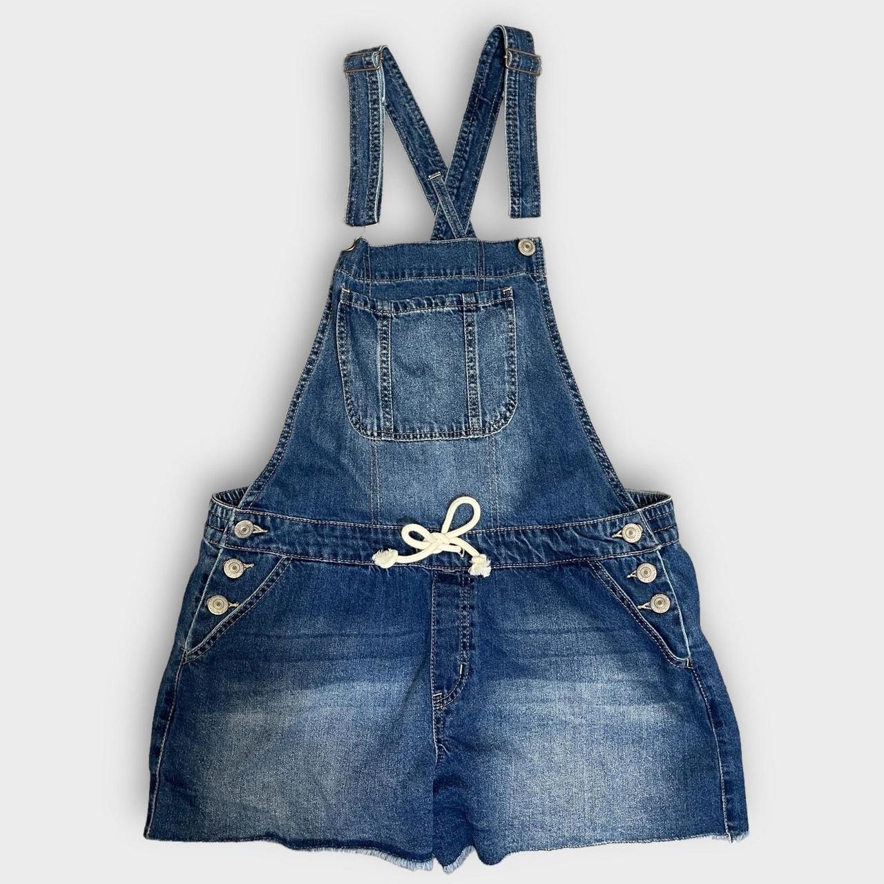 Wallflower overall fashion shorts