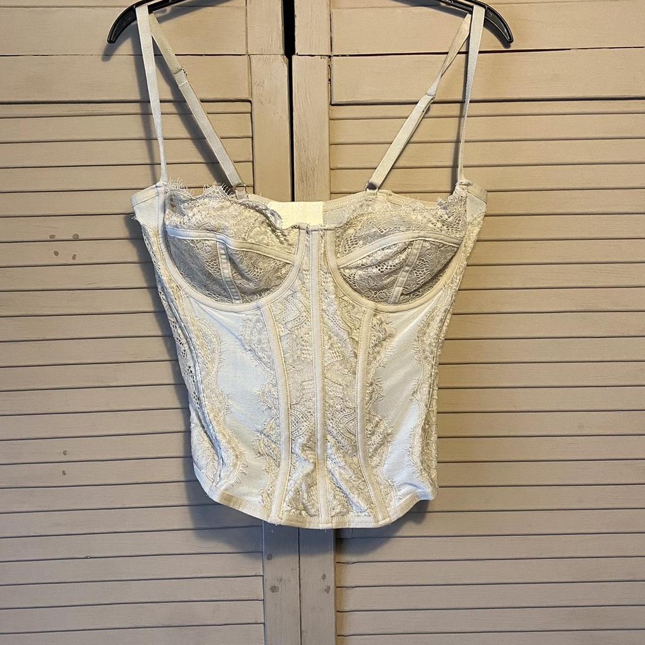 urban outfitters corset top size medium only... Depop
