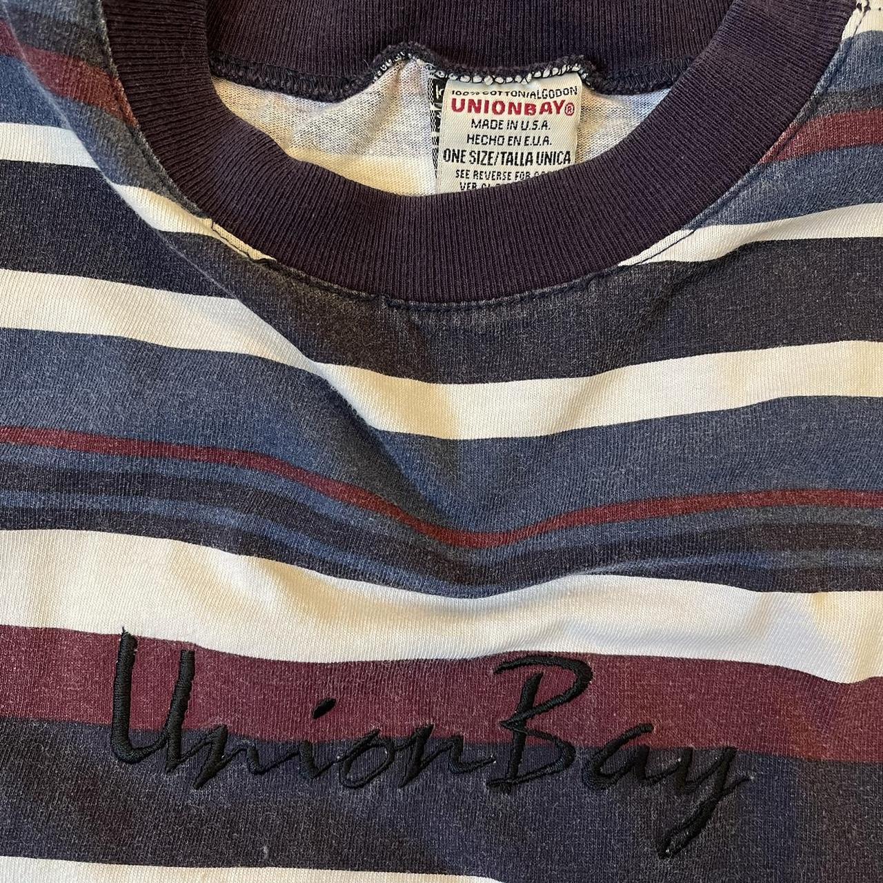 Union Bay Men's Burgundy and Navy T-shirt | Depop