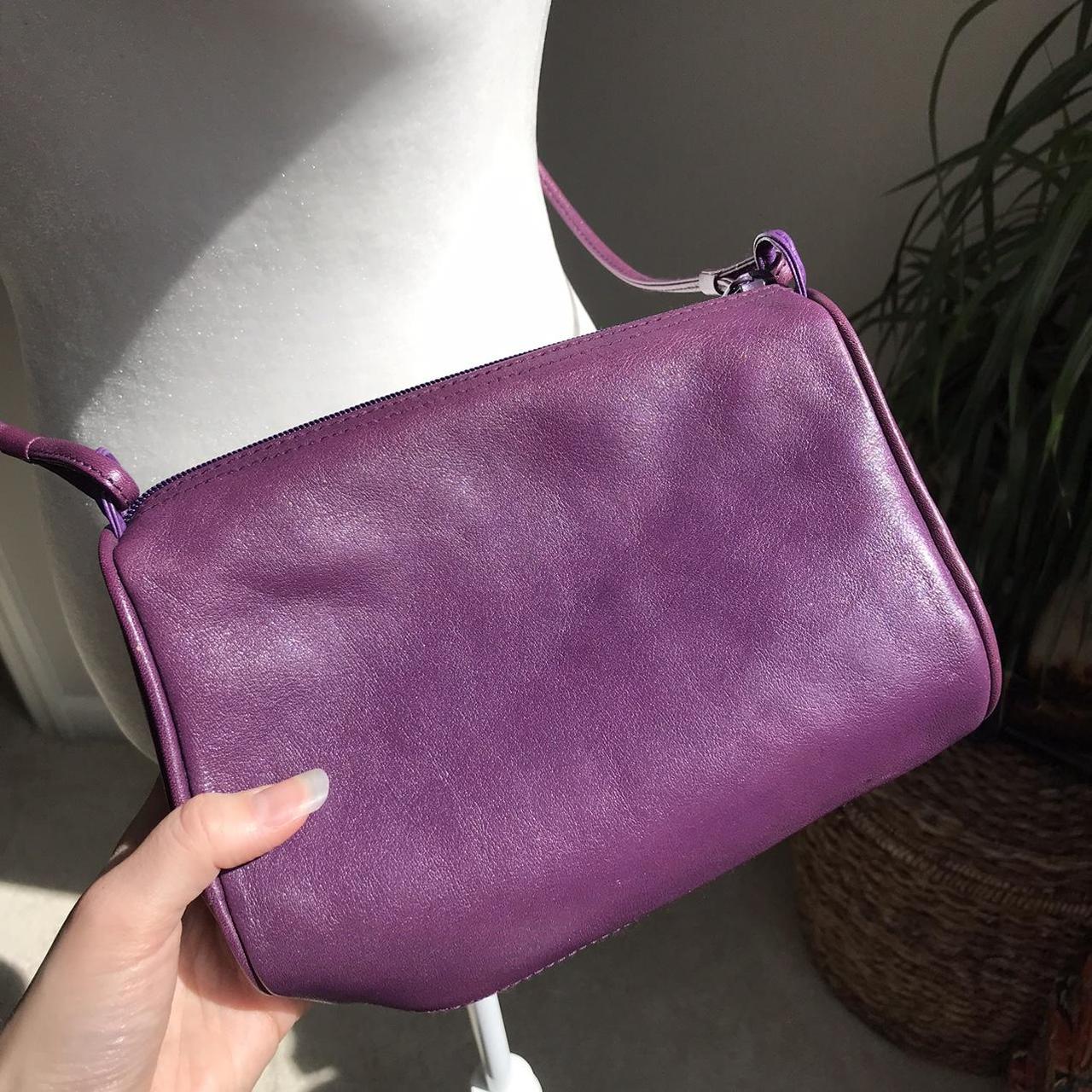 This Giani Bernini Leather Crossbody Shoulder Bag is - Depop