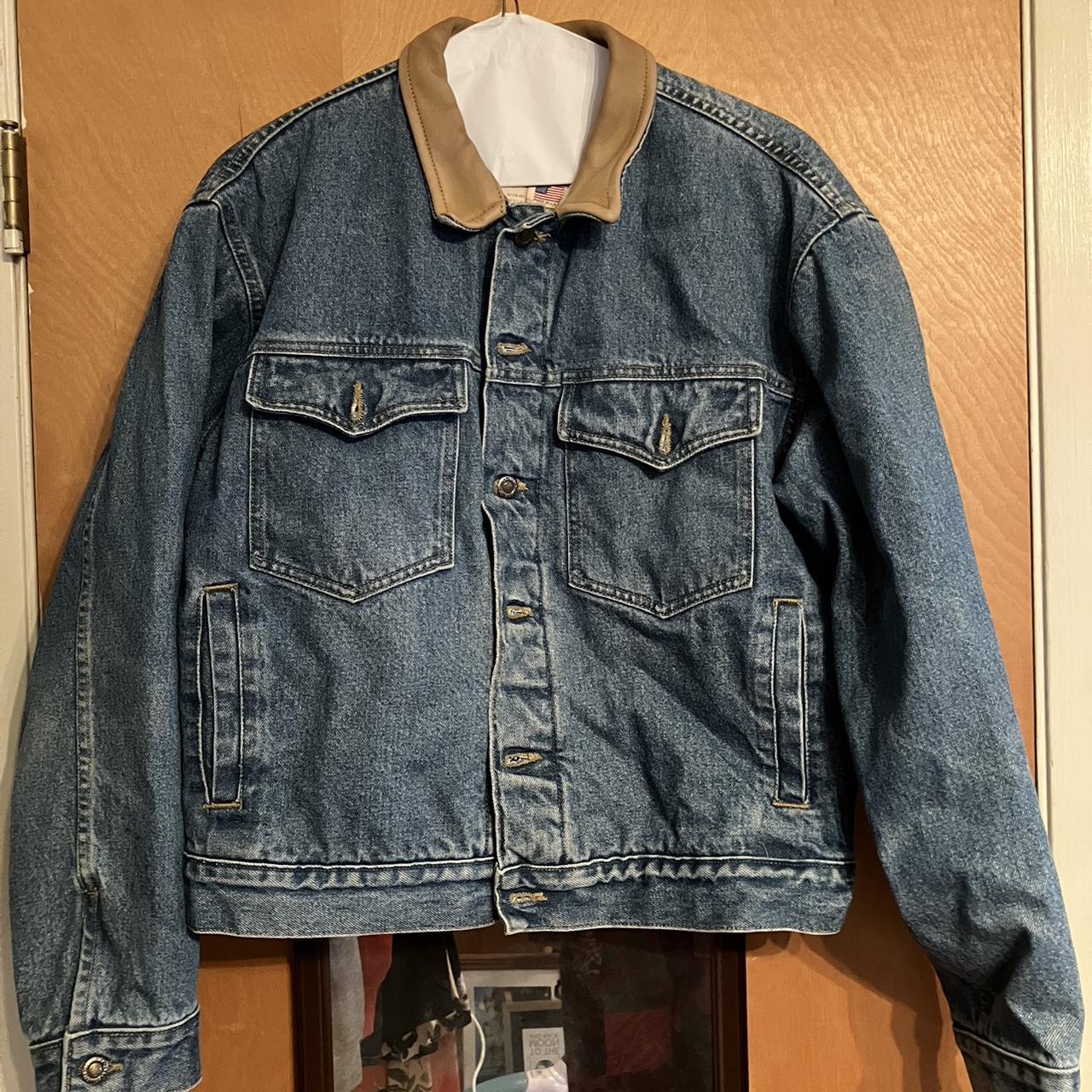 Jean jacket with leather collar and white wool liner... - Depop