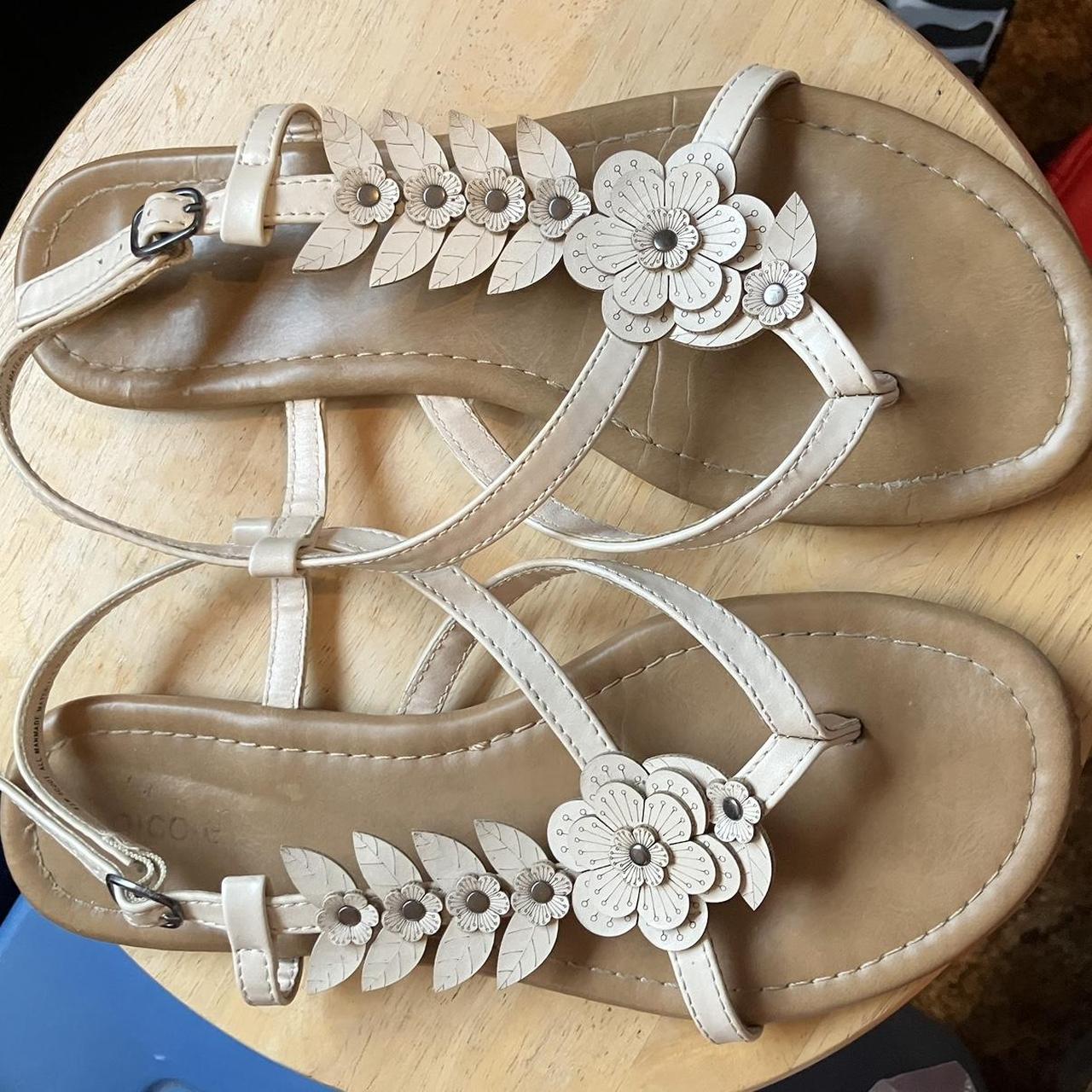 Flower embellished hot sale sandals