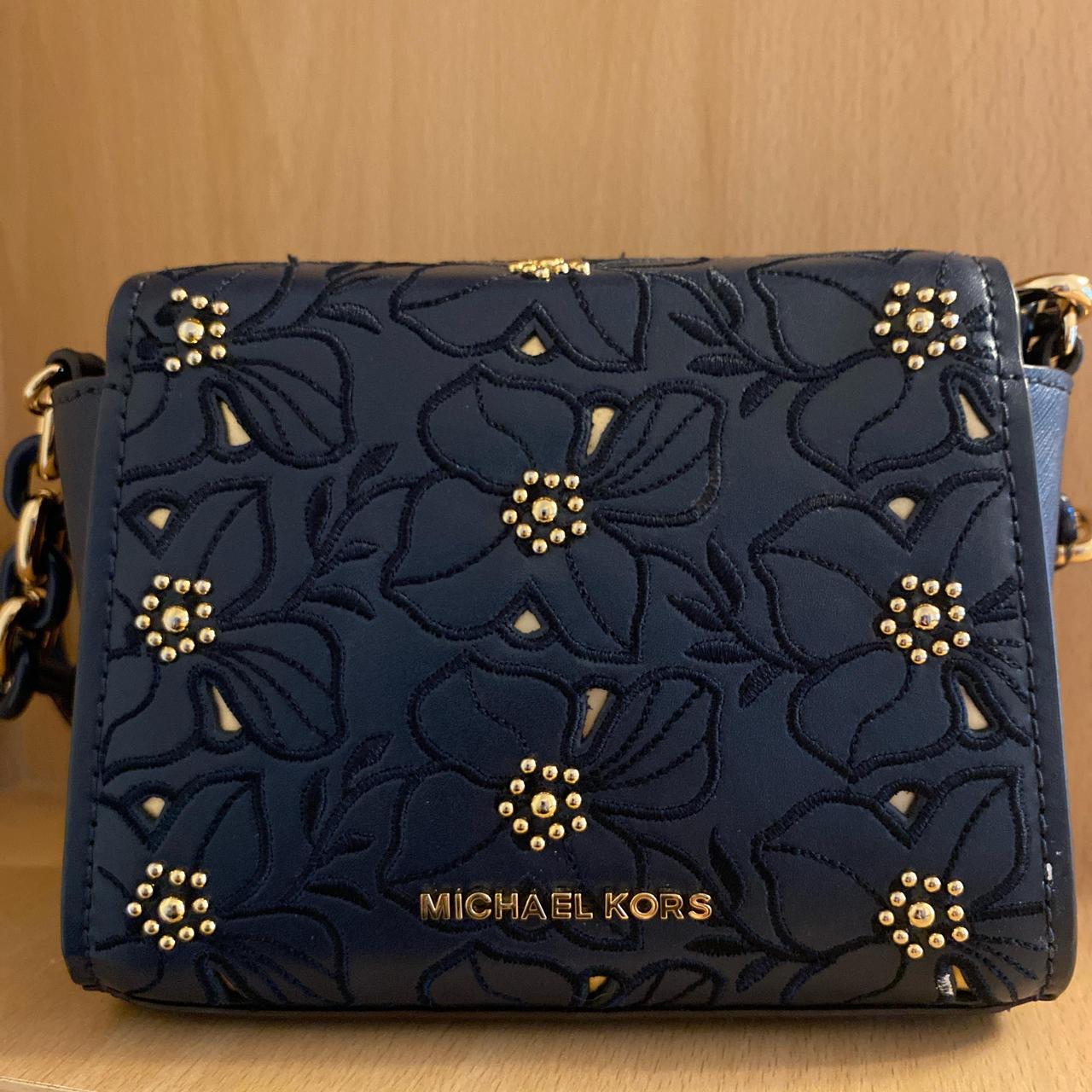 Michael kors sofia purse hotsell