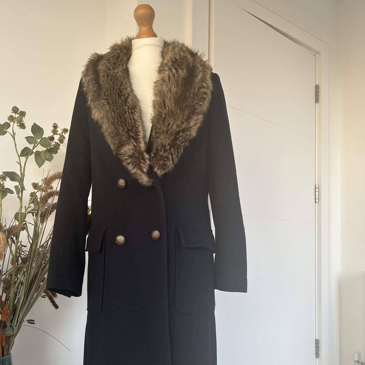 Feraud woman’s navy coat Wool and cashmere coat in... - Depop