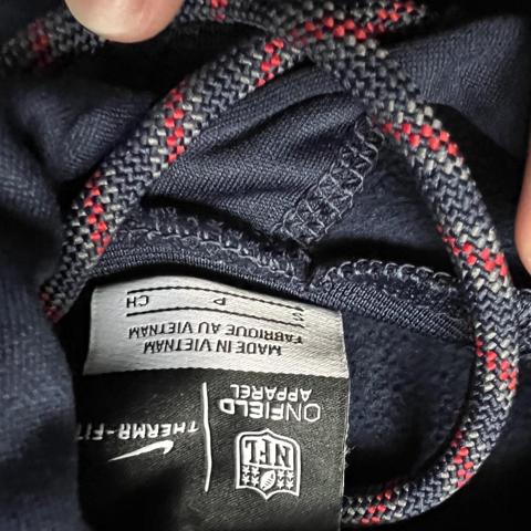 Nike Therma-Fit Navy Blue Patriots Hoodie - Depop