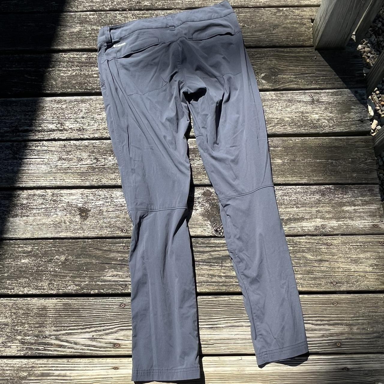 Columbia winter grey snow pants size 12 The pants... Depop