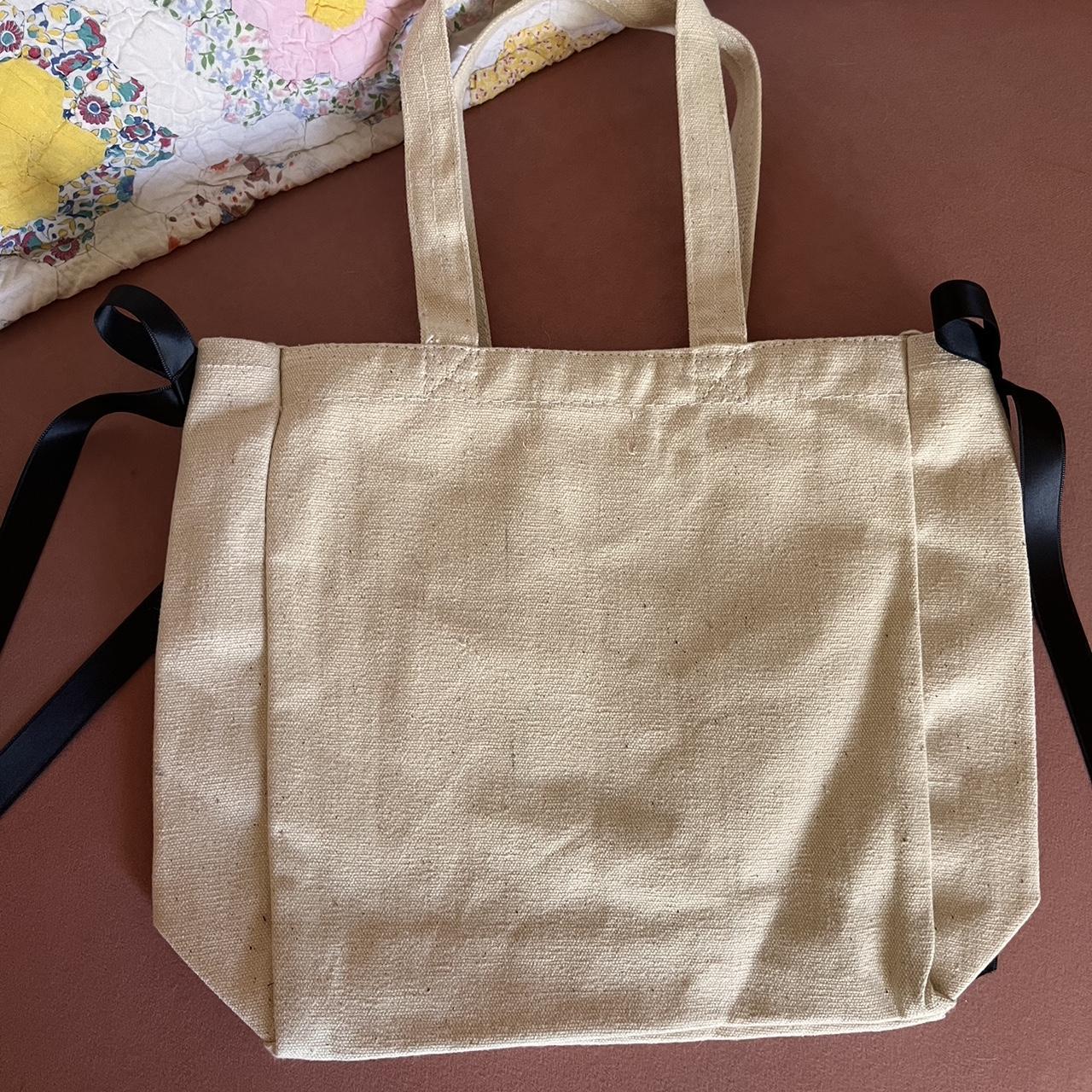 Small grey and navy skinny tote bag. Super cute - Depop