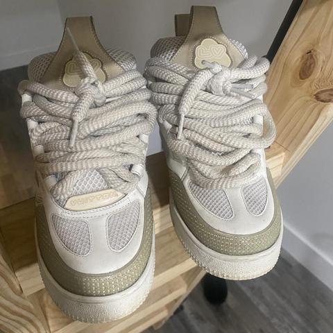 Men's Louis Vuitton Sneaker With Authentication - Depop