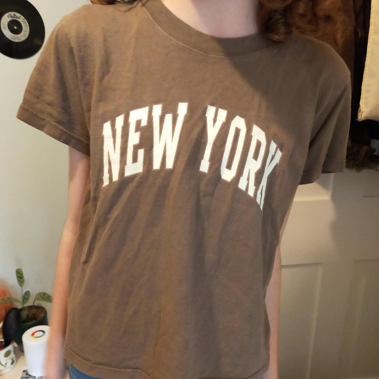 Brandy Melville Women's Tshirt Depop