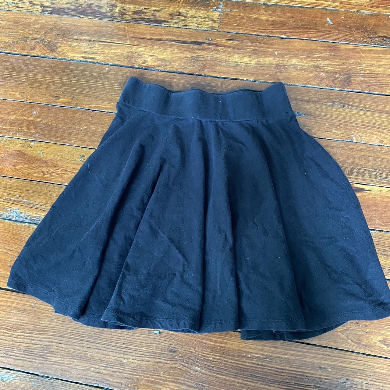 Pins & Needles Women's Black Skirt Depop
