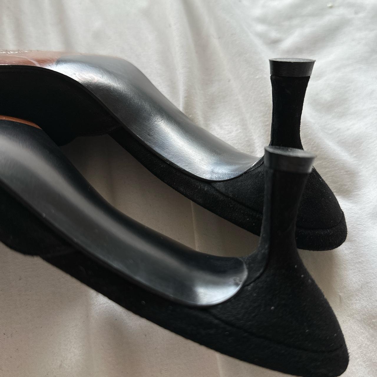 stuart weitzman suede heels