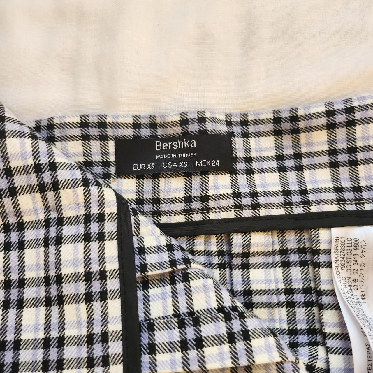 Bershka plaid skirt purple/black/white Size XS - Depop