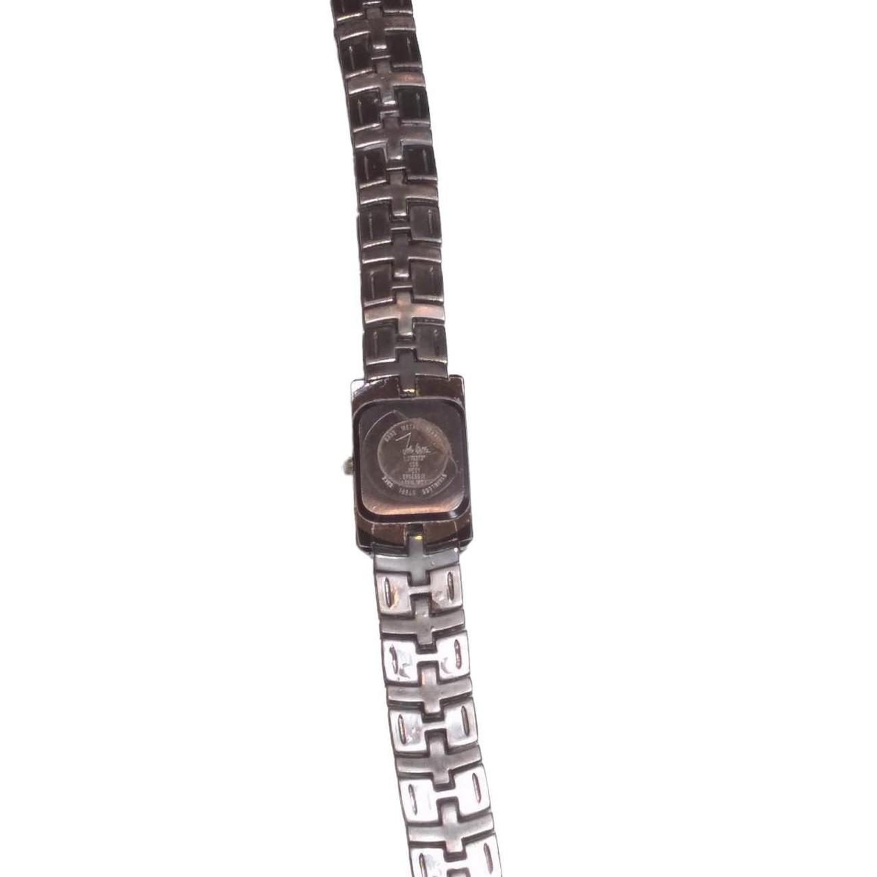 John weitz hot sale quartz watch