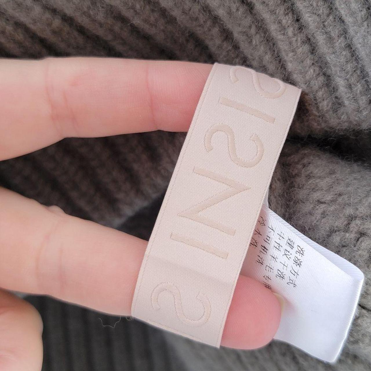 Source Unknown Women's Sweater - Grey - S – size:… - image 8