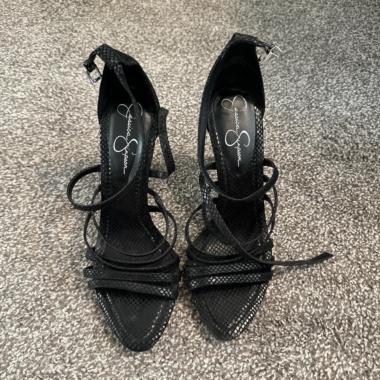 Jessica Simpson Women's Black Sandals | Depop