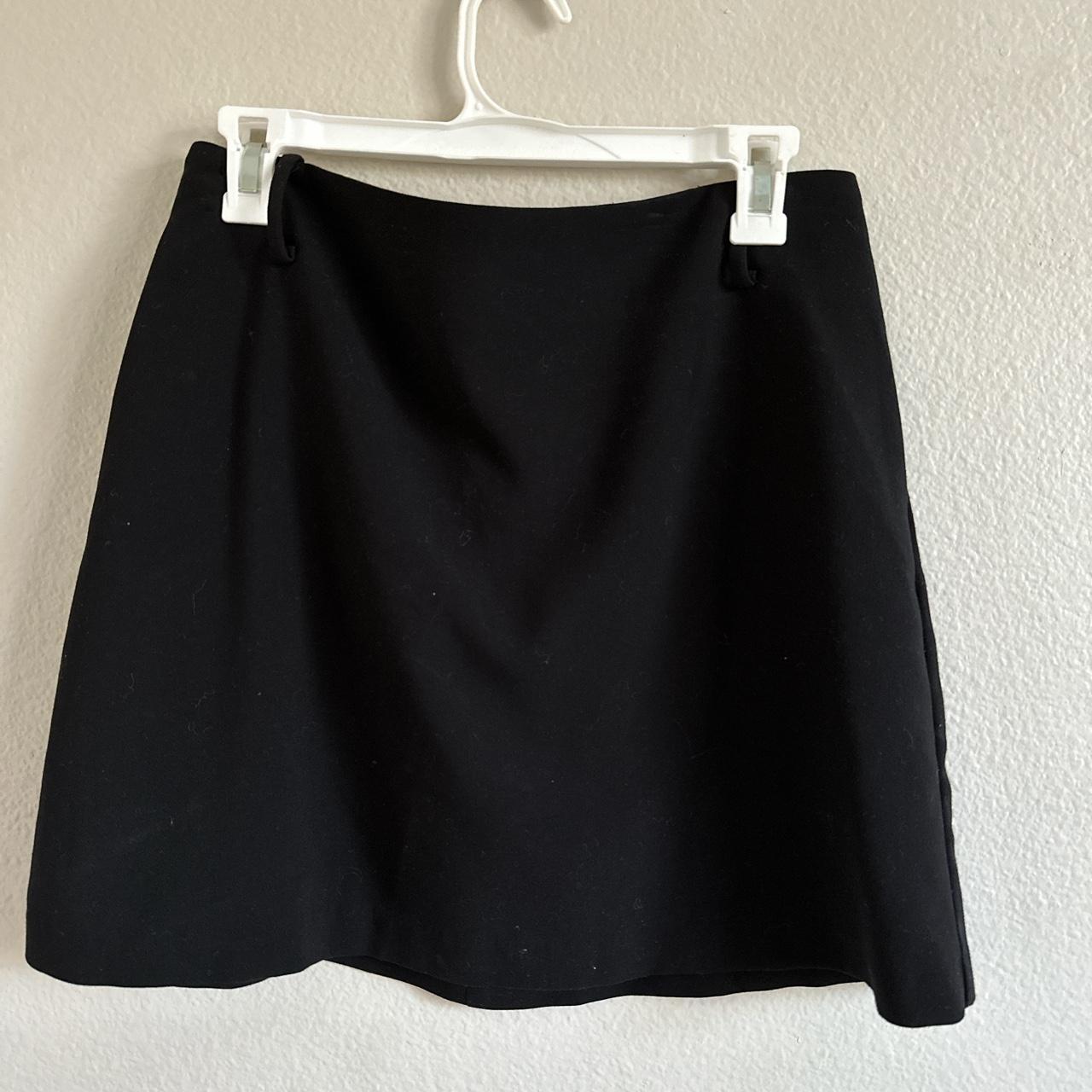 Simple black Zara skirt Versatile black mini... - Depop