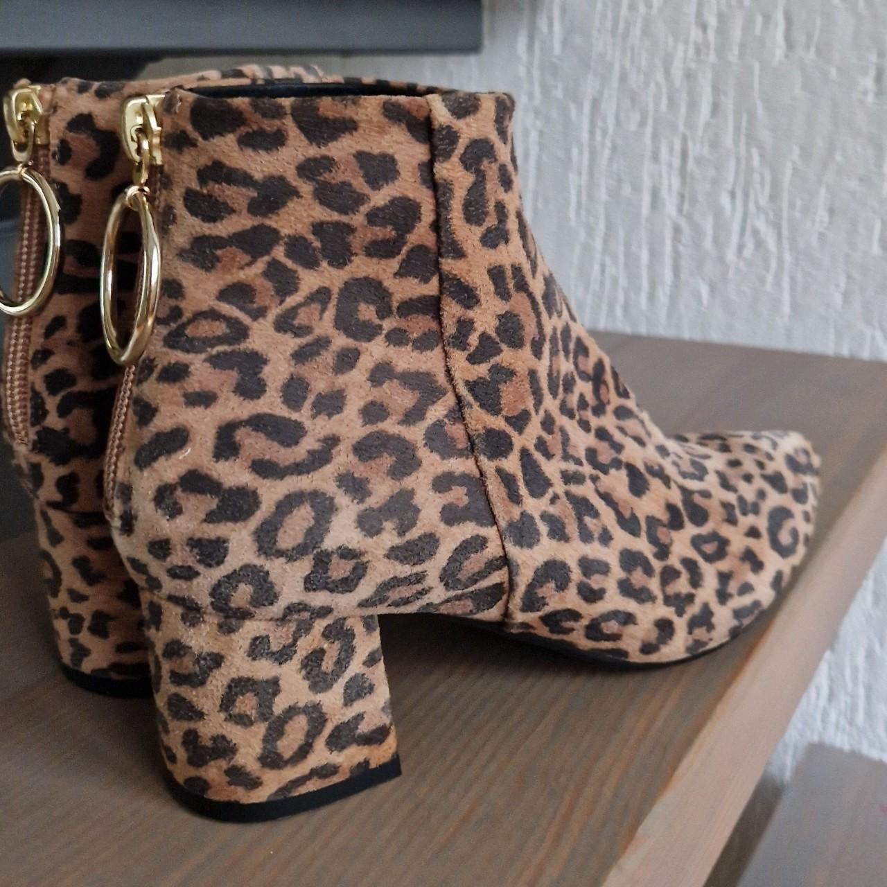 billi bi soft suede ankle Beautiful Depop