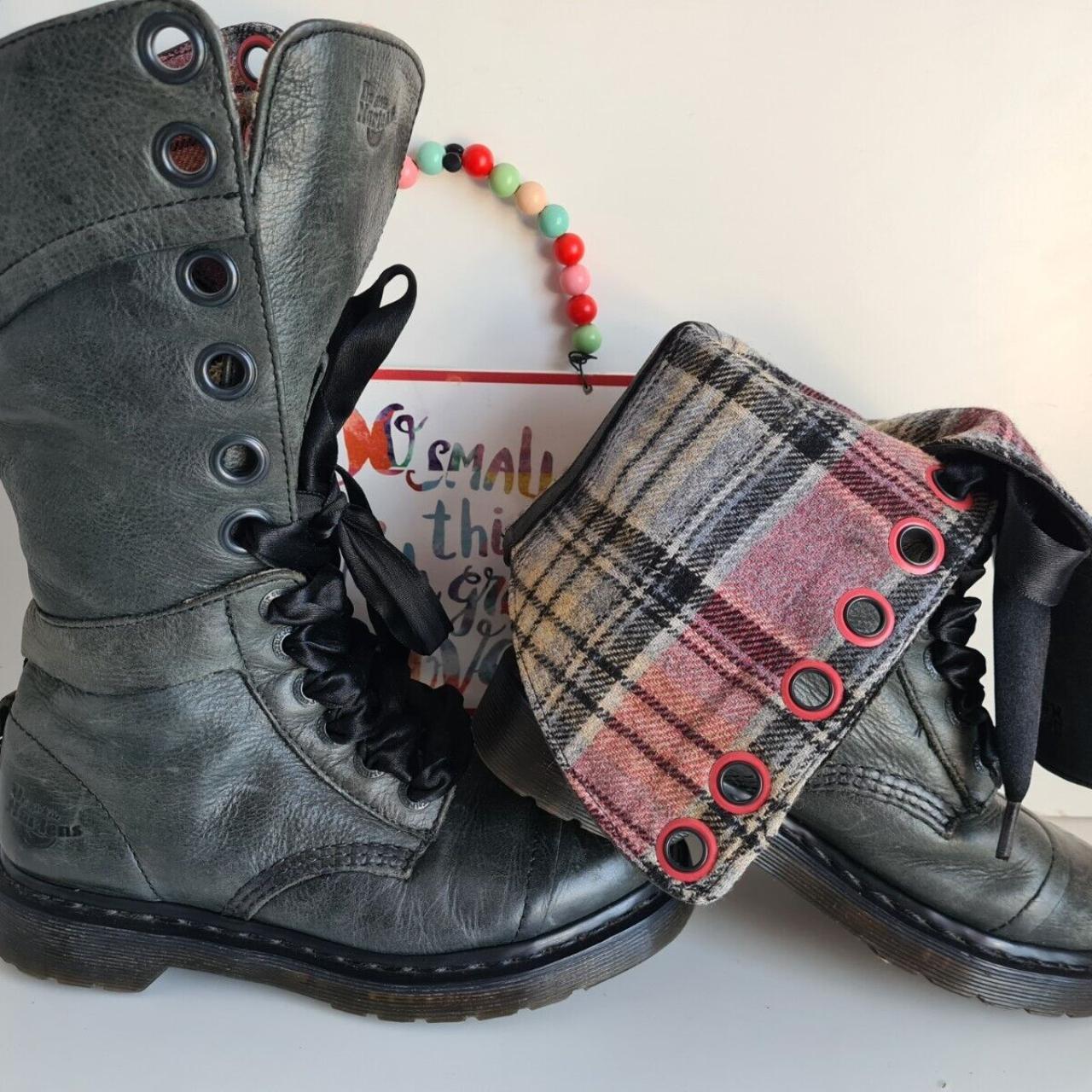 Dr Martens Aimilita Triumph tartan 1914 midcalf