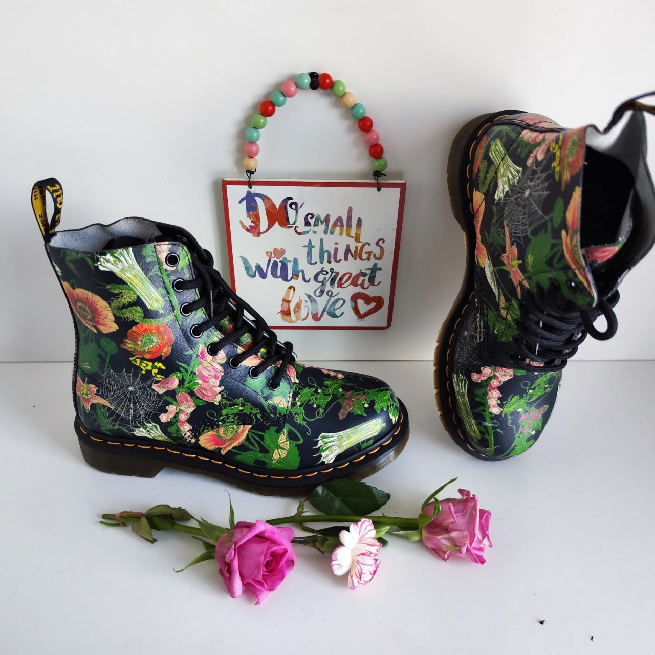 Doc martens wild botanics sales 1460