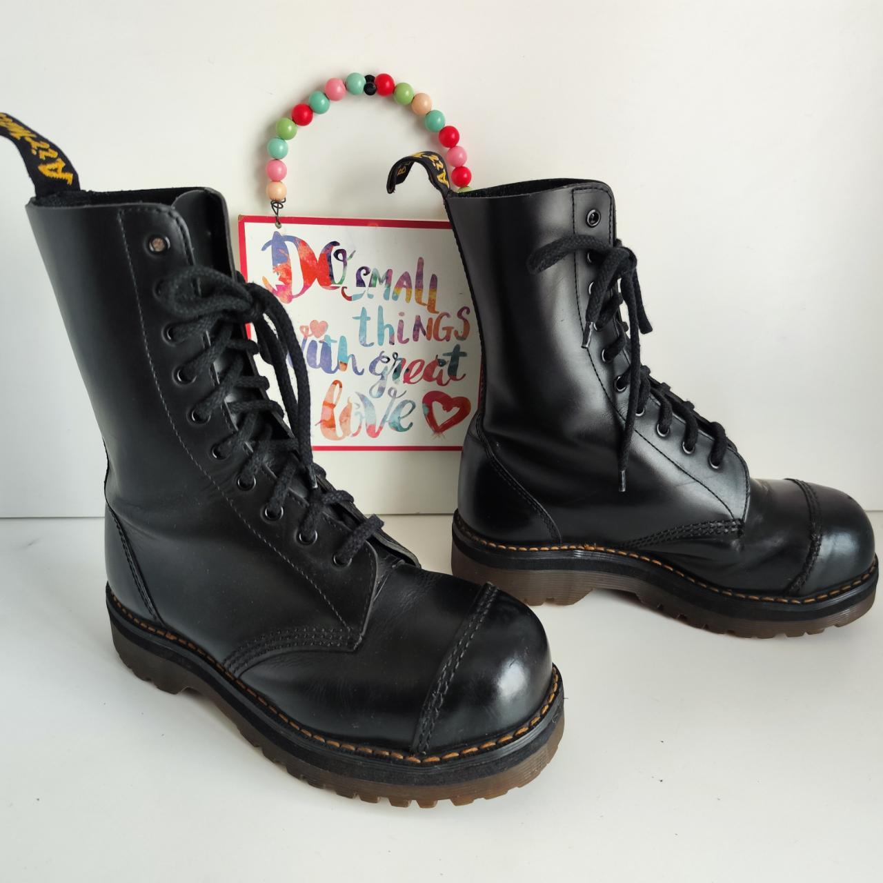 Dr retailer martens steel cap boots australia