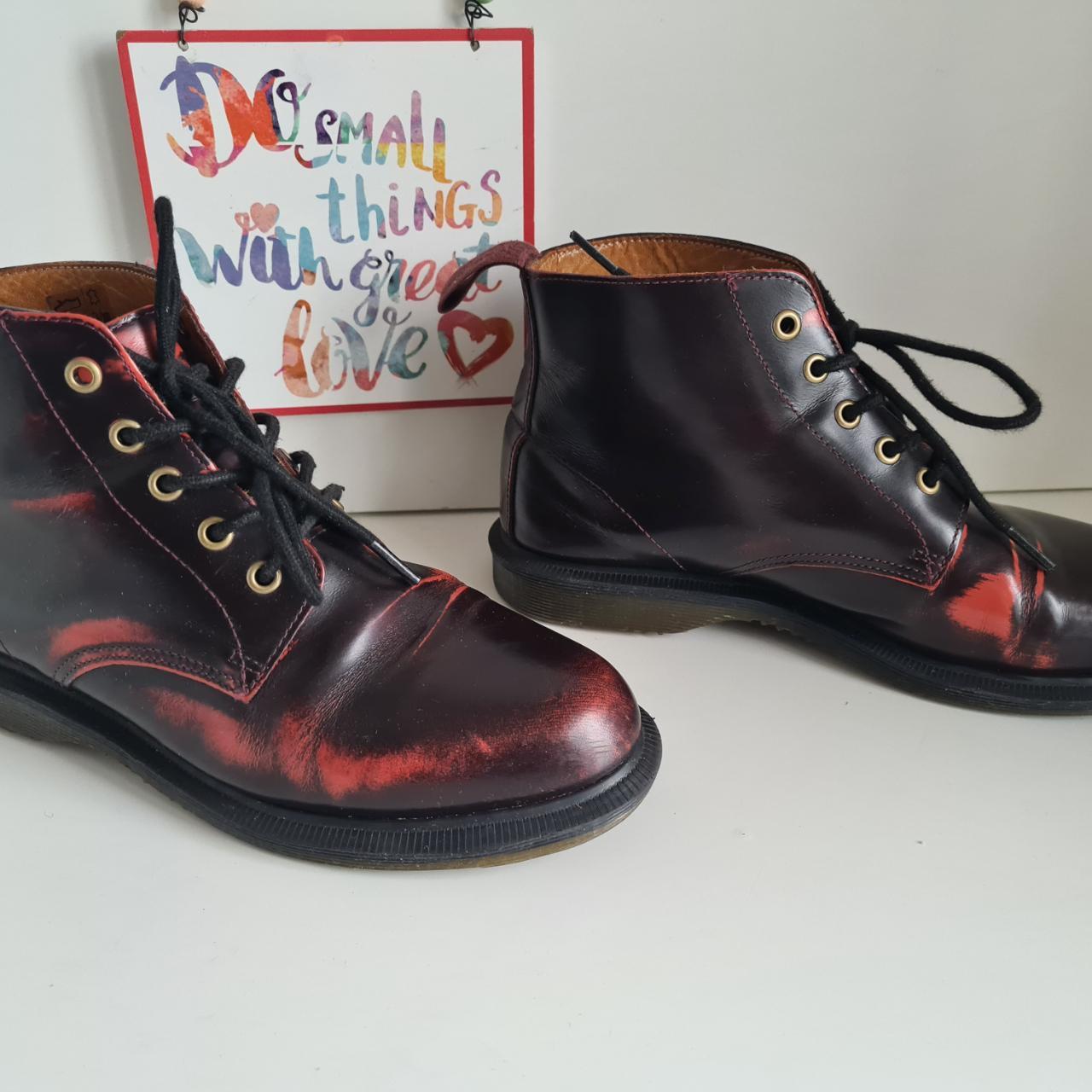 Dr Martens Emmeline 5 hole red arcadia rub off ankle