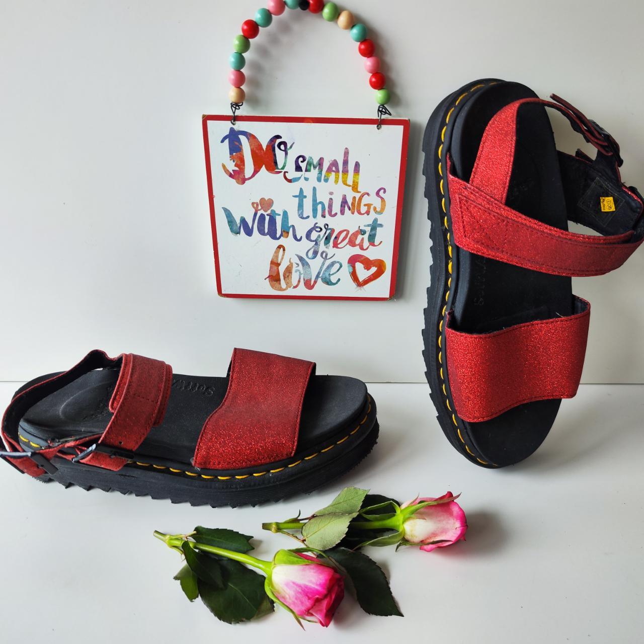 Dr martens red sandals best sale