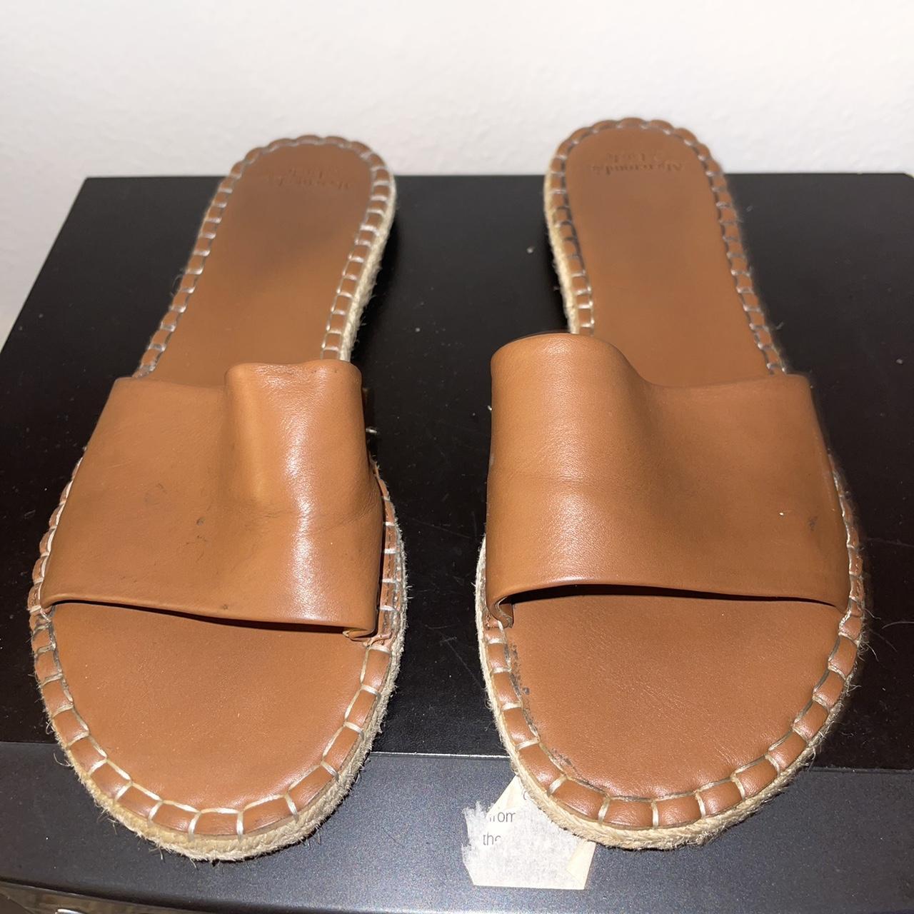 Abercombie & Fitch Sandals 💋 Item(s): Sandals Size:... - Depop