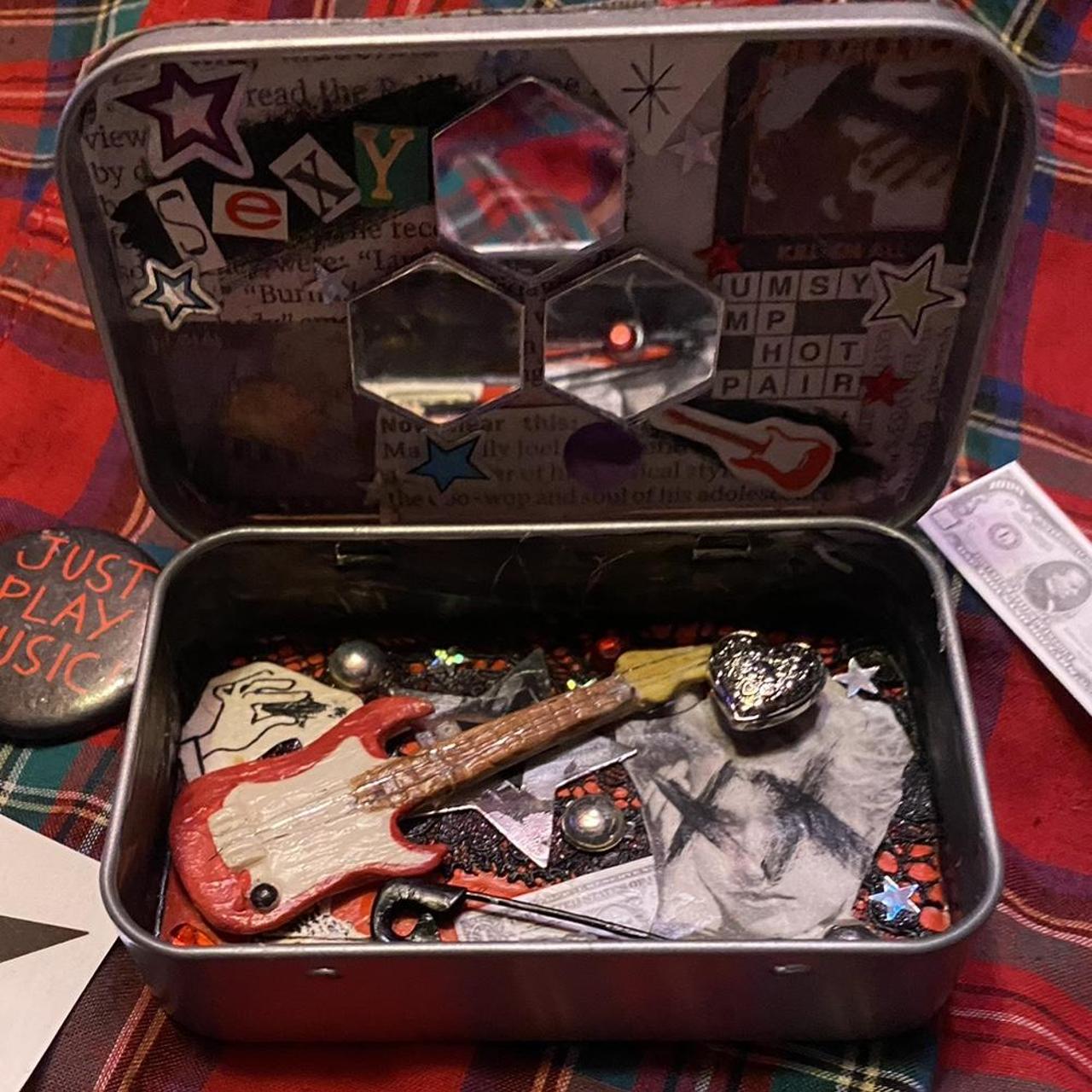 Helloooo!! I handmade these Altoids boxes with a... - Depop