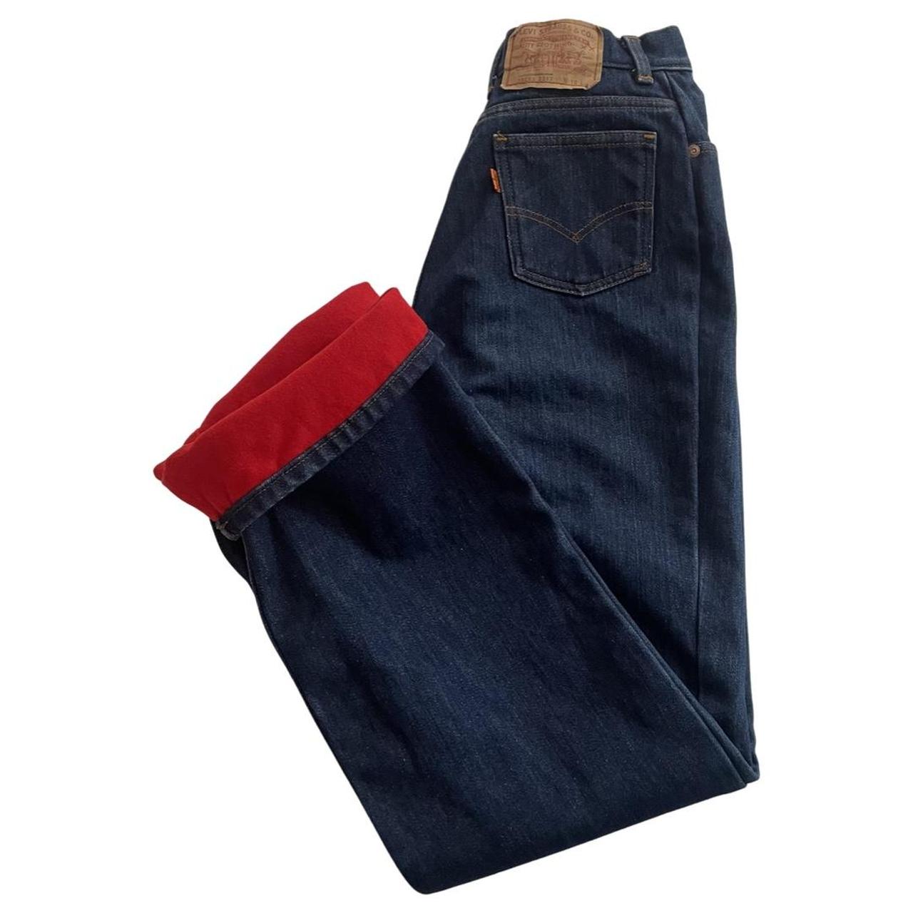 Levi's Women's Blue and Red Jeans | Depop