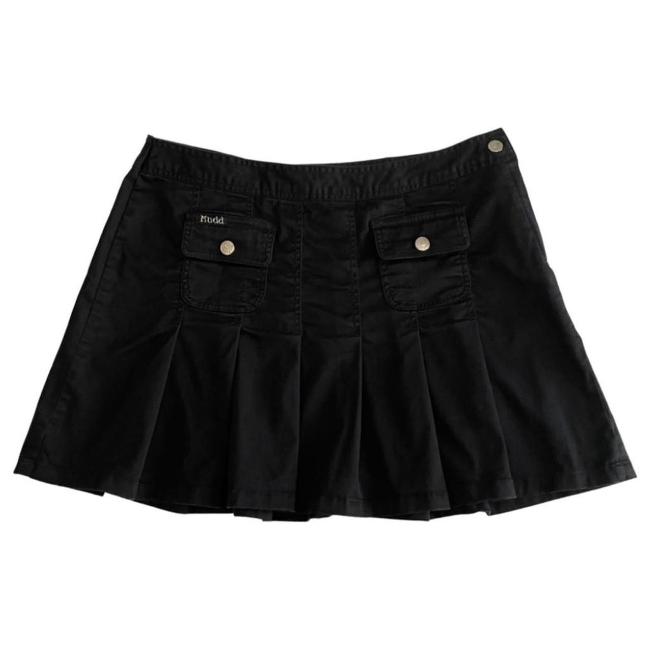 Vintage Y2K Mudd Pleated Mini Skirt in black.... - Depop